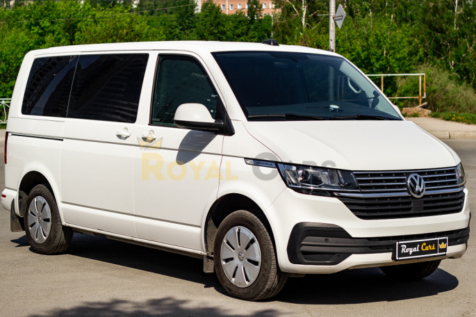 Volkswagen Caravelle (8 мест) - фото 1