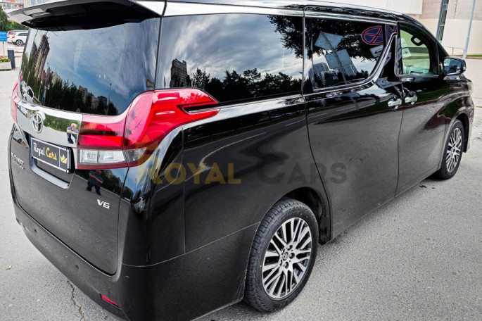 Toyota Alphard Executive Lounge (5 мест) - фото 1
