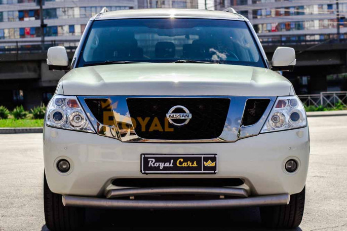 Nissan Patrol - фото 1