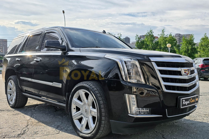 Cadillac Escalade - фото 1