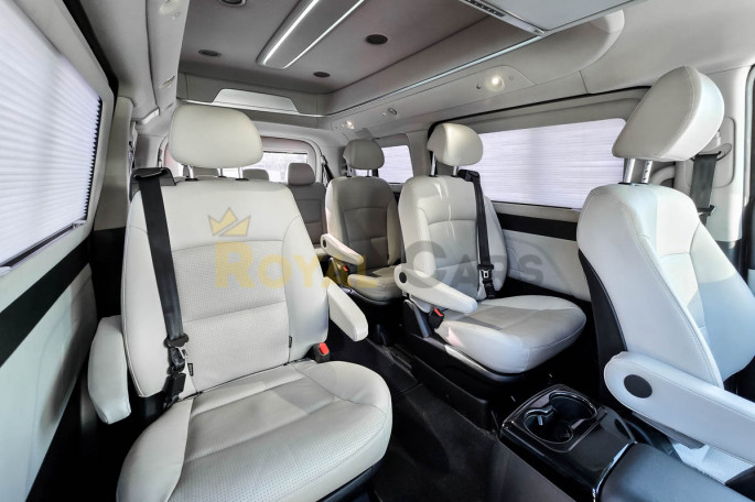 Hyundai Starex Urban (8 мест) - фото 1