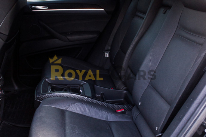 BMW X6 - фото 1