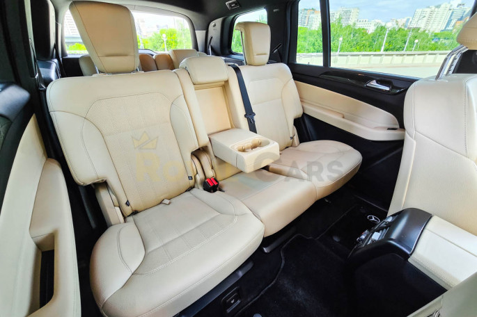 Mercedes-Benz GLS 450 - фото 1