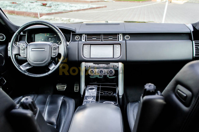 Land Rover Vogue - фото 1