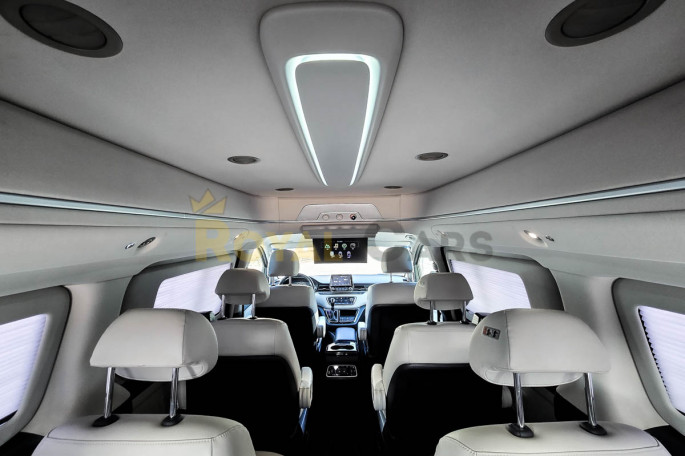 Hyundai Starex Urban (8 мест) - фото 1