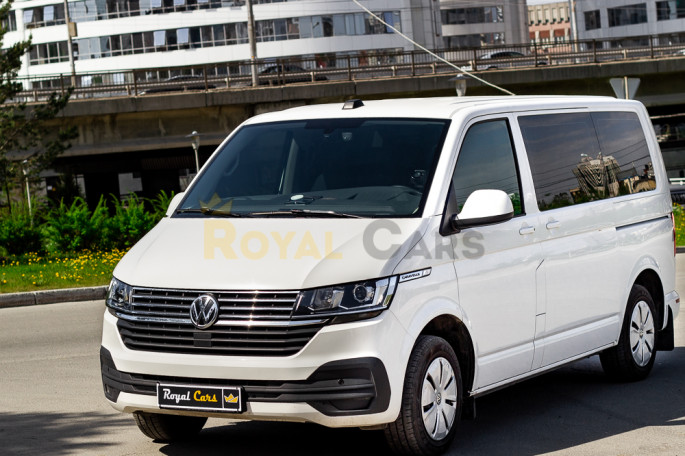 Volkswagen Caravelle (8 мест) - фото 1