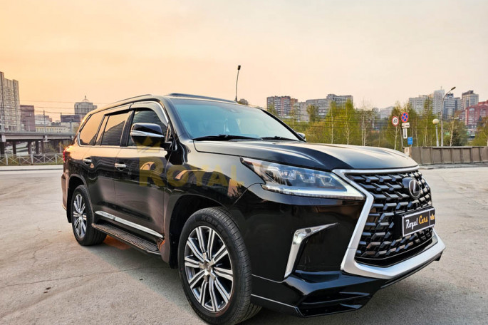 Lexus LX570 - фото 1