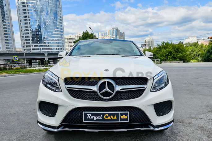 Mercedes-Benz GLE 350d - фото 1
