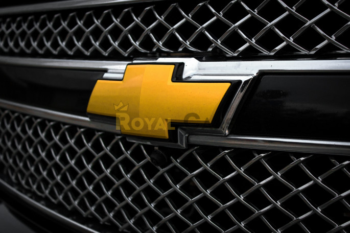 Chevrolet Tahoe - фото 1