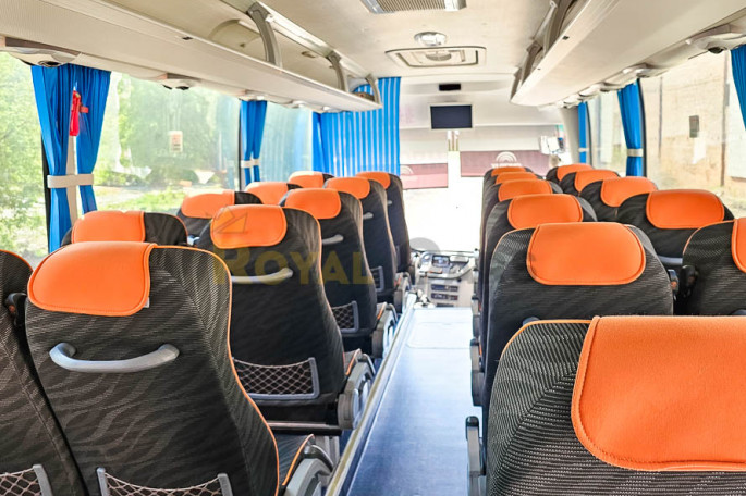 Yutong ZK6122H9 - фото 1