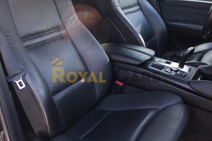 BMW X6 - фото 1