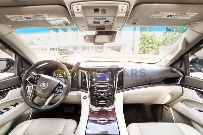 Cadillac Escalade - фото 1