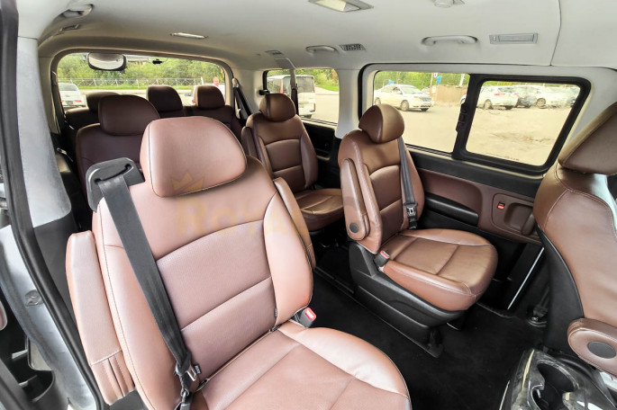 Hyundai Starex Urban (8 мест) - фото 1