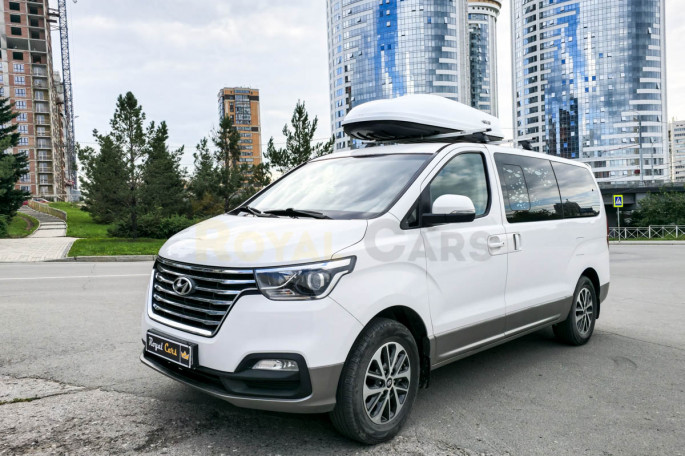 Hyundai Starex Urban (8 мест) - фото 1