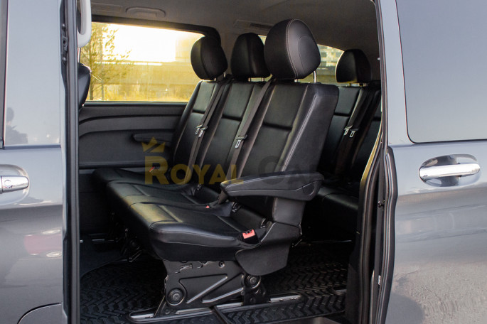 Mercedes-Benz Vito (7 мест) - фото 1