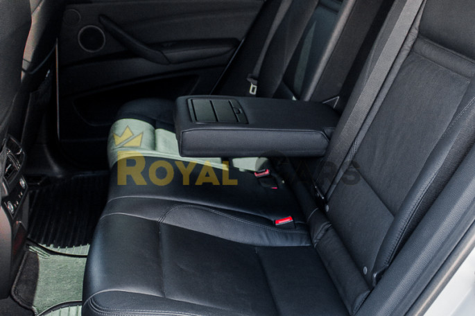 BMW X6 - фото 1