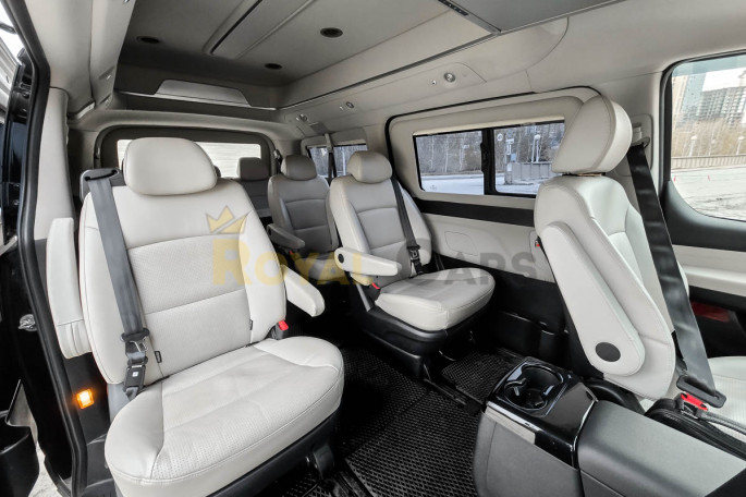 Hyundai Starex Urban (8 мест) - фото 1