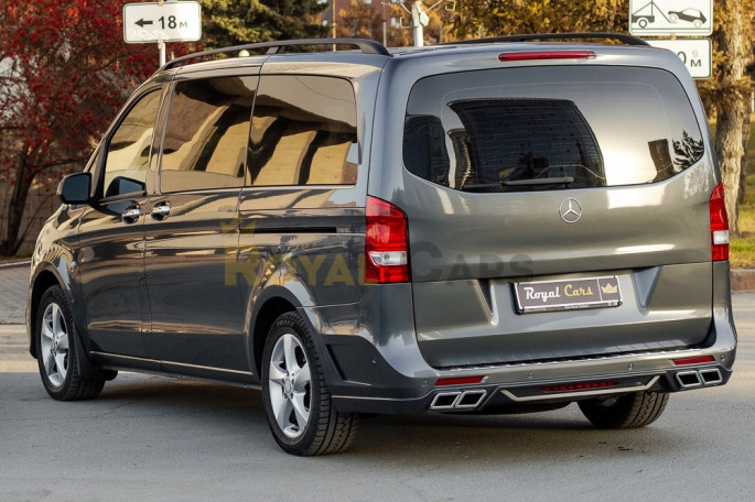 Mercedes-Benz Vito (7 мест) - фото 1