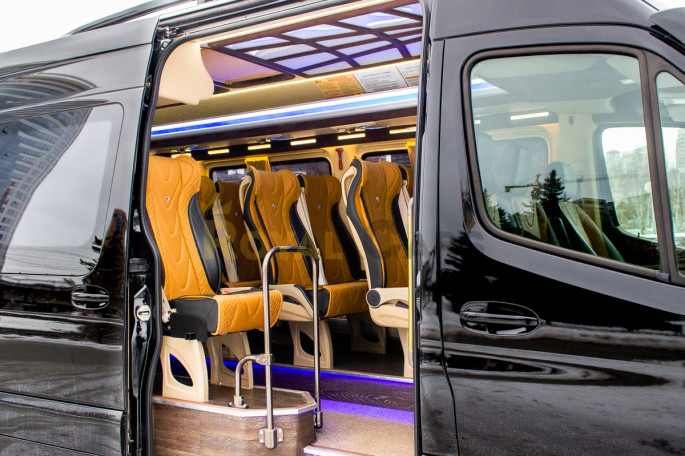 Mercedes-Benz Sprinter 907 Tourist VIP - фото 1