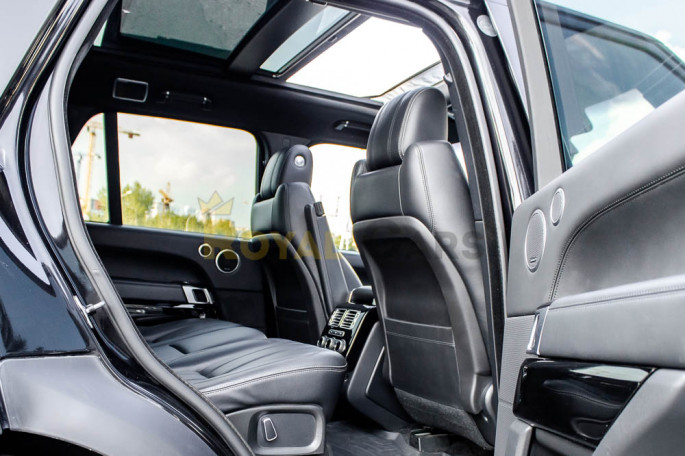 Land Rover Vogue - фото 1