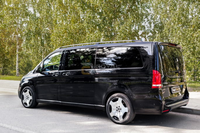 Mercedes-Benz V-class (6 мест) - фото 1