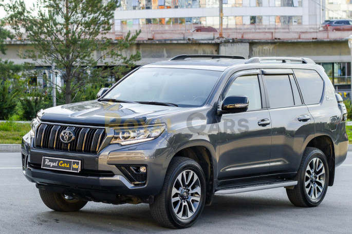 Toyota Land Cruiser Prado - фото 1
