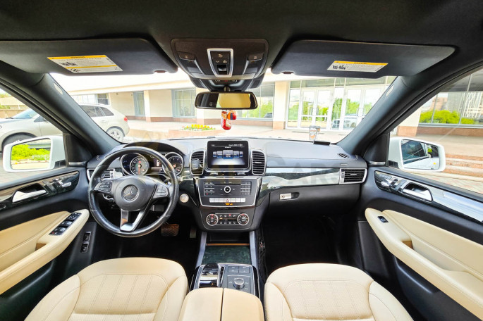 Mercedes-Benz GLS 450 - фото 1