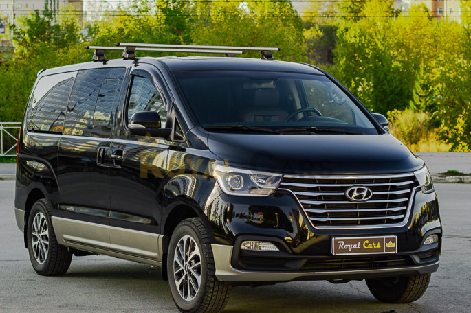 Hyundai Starex Urban (8 мест) - фото 1