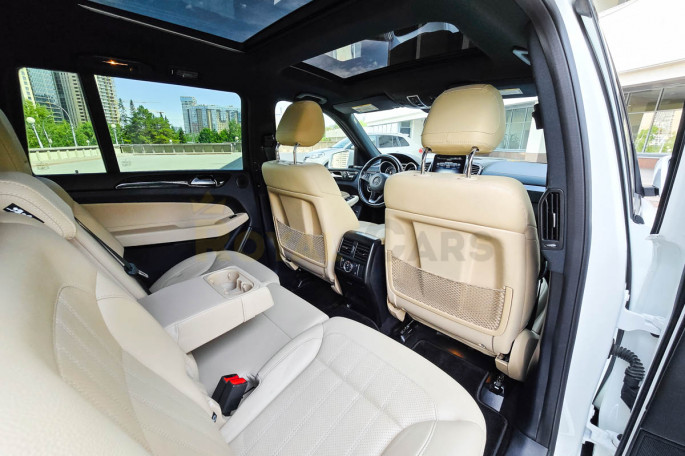 Mercedes-Benz GLS 450 - фото 1