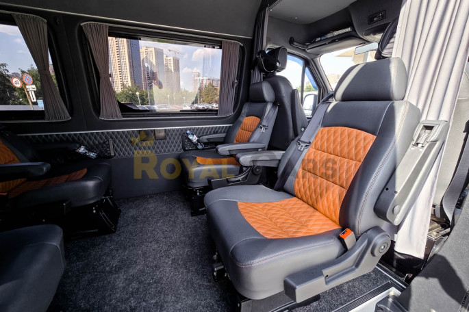 Mercedes-Benz Sprinter Special edition - фото 1