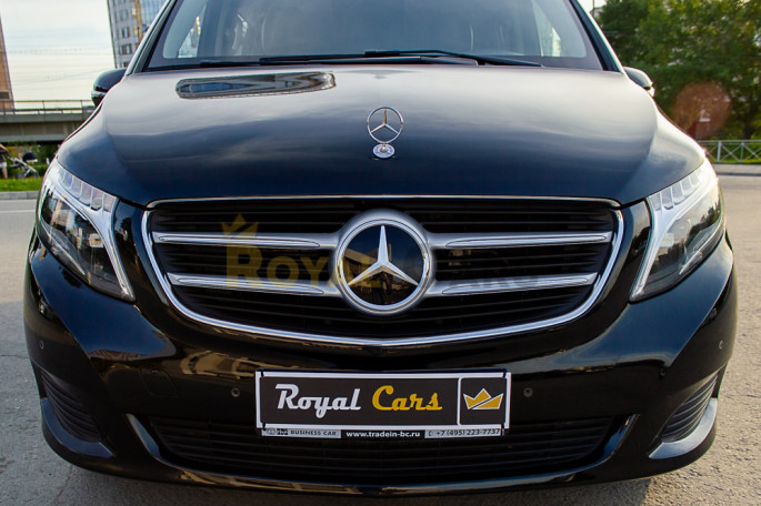 Mercedes-Benz V-class (6 мест) - фото 1